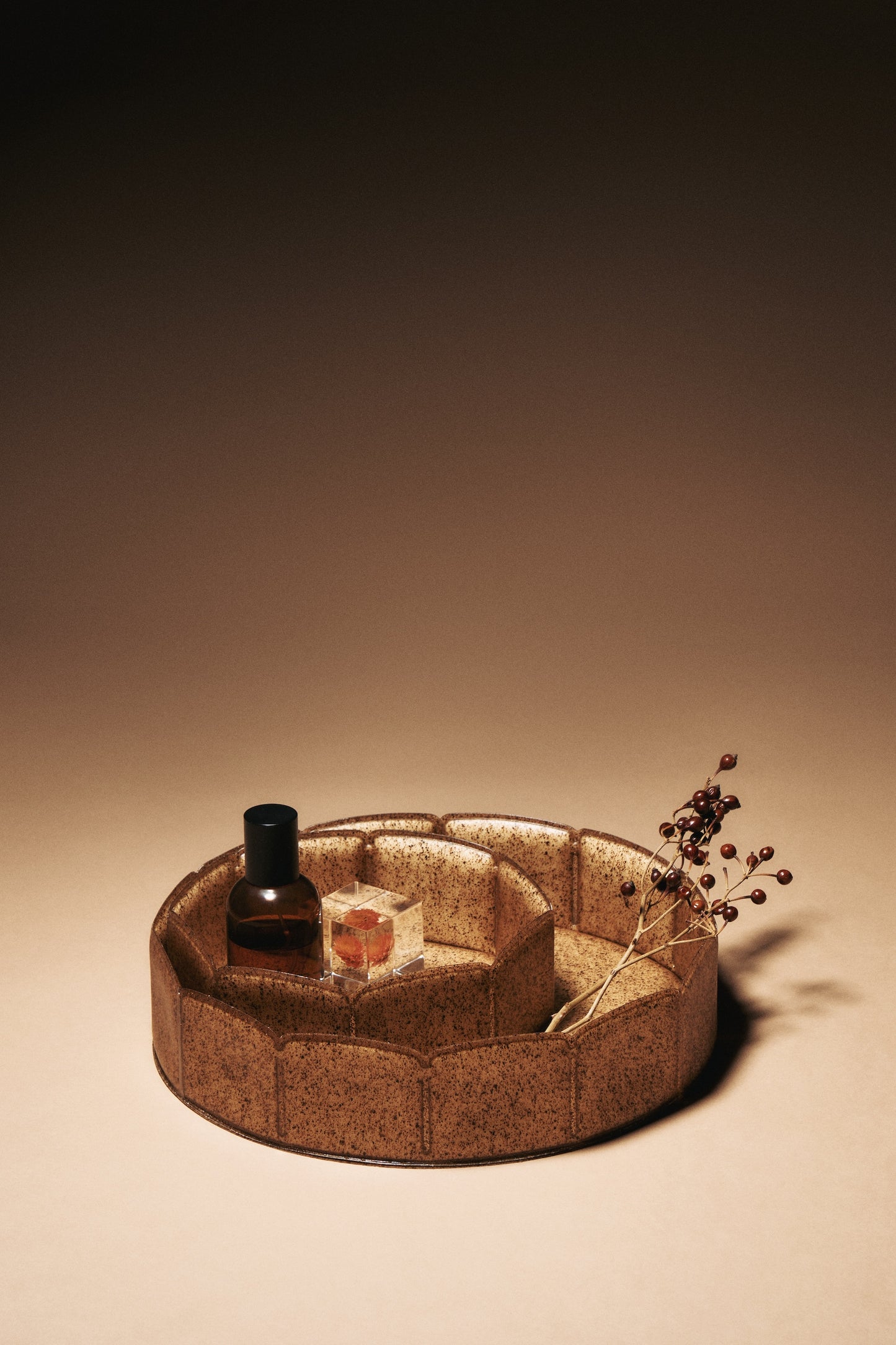 Adam Basket Tray M